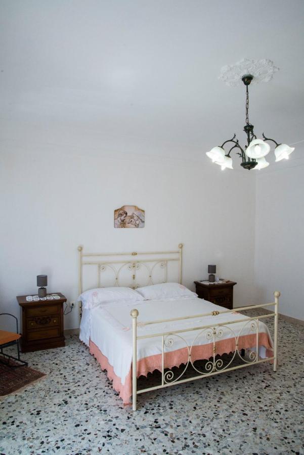 La Casetta Di Anna Palazzolo Acreide Exterior photo
